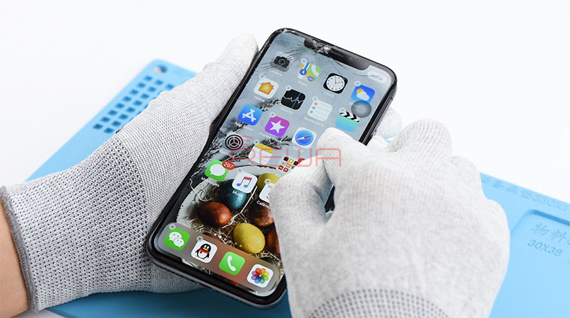 iphone-x-broken-lcd